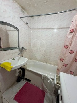 2-к квартира, 4/5 эт., 55м²