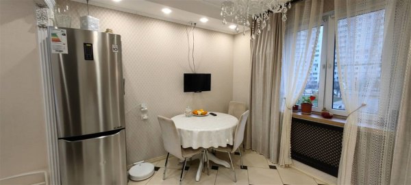 2-к квартира, 2/12 эт., 60м²