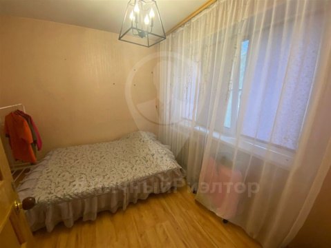 4-к квартира, 5/5 эт., 60м²