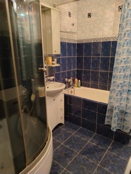 3-к квартира, 4/5 эт., 61м²