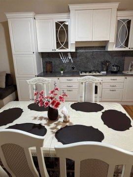 2-к квартира, 1/1 эт., 85м²